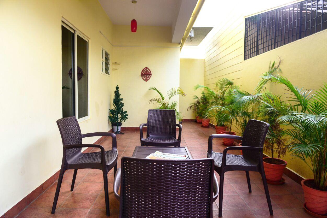 Varsha Enclave- Trinity House Aparthotel Mysore Eksteriør bilde